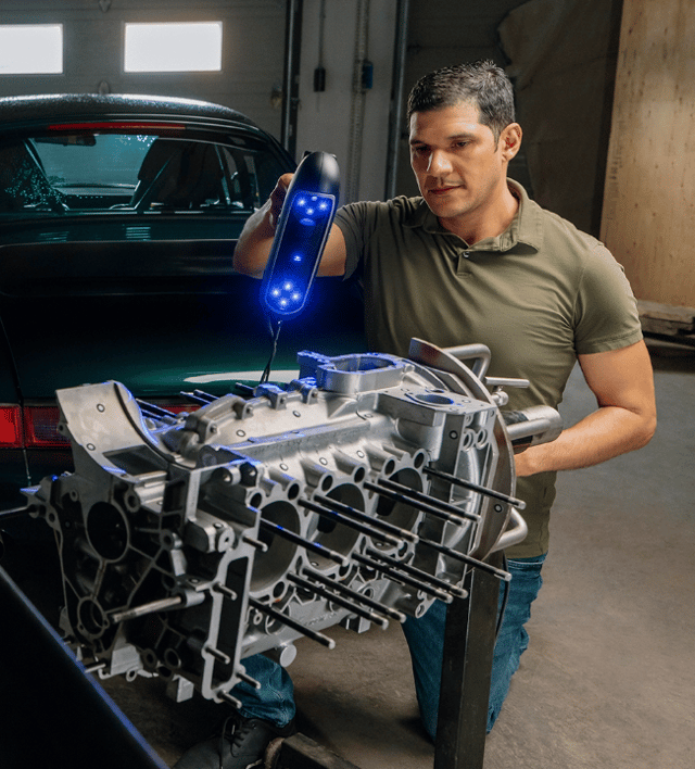 Inspecting a part with the HandySCAN 3D PRO